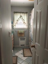 28 High Ave in Glen Cove, NY - Foto de edificio - Building Photo