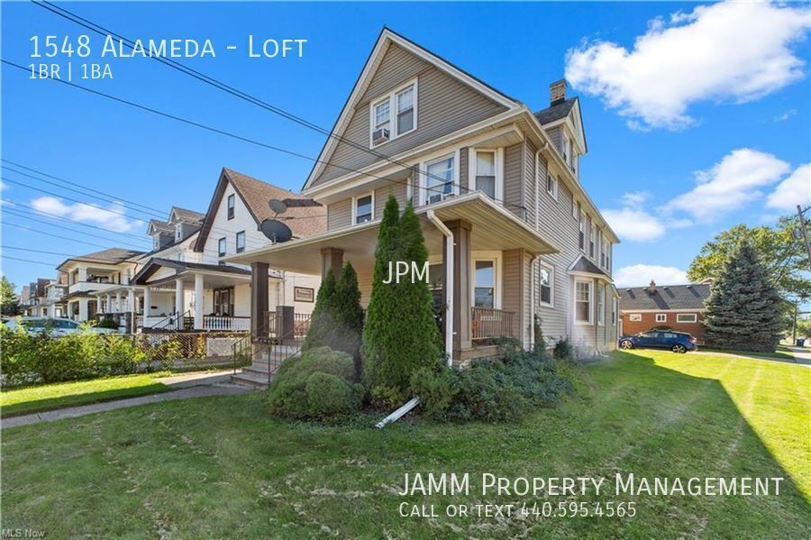 1548 Alameda in Lakewood, OH - Building Photo