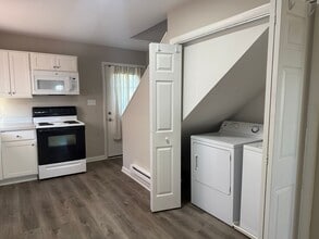 7 S Mont Valla Ave in Hagerstown, MD - Building Photo - Building Photo