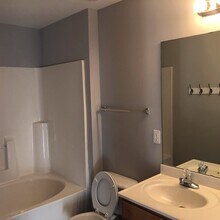 8342 Glenwood Springs Ct in Raleigh, NC - Building Photo - Building Photo
