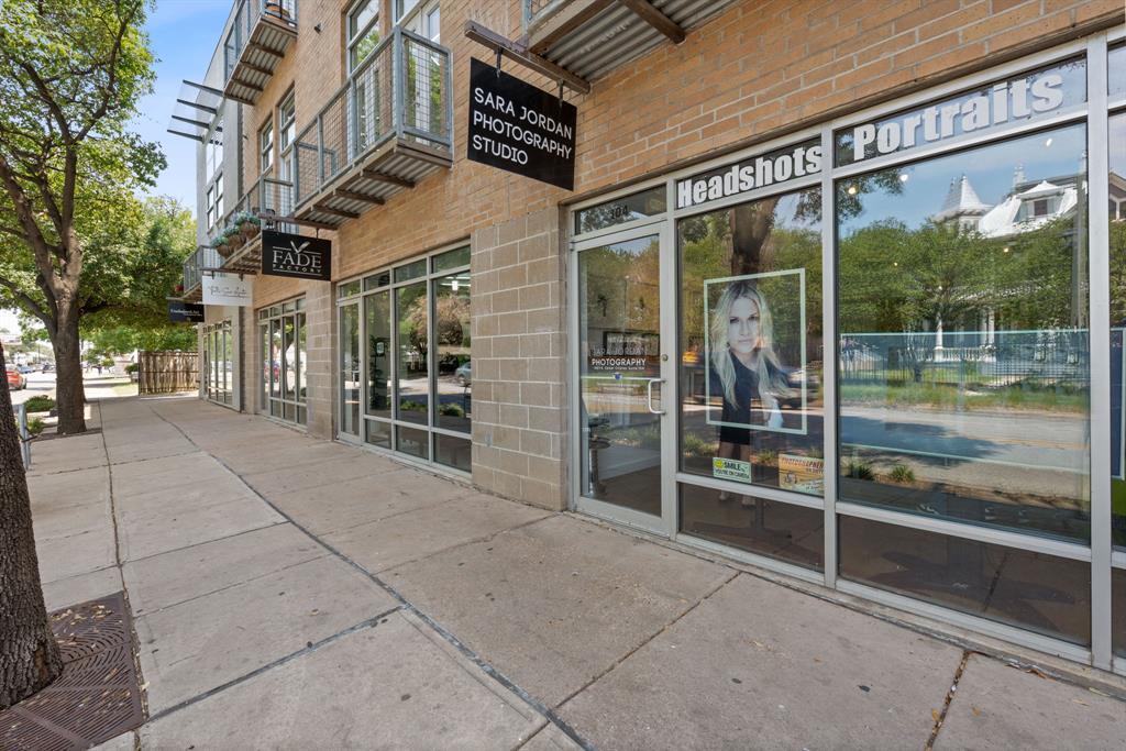 1601 E Cesar Chavez St in Austin, TX - Building Photo