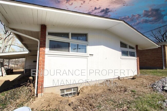property at 3130 Balsamridge Dr