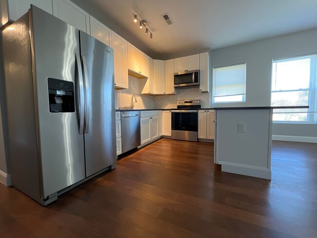 property at 85-87-87 E Innis Ave