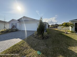 626 Dockside Dr SW in Melbourne, FL - Building Photo - Building Photo