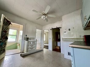 15 Baltic St in Attleboro, MA - Building Photo - Building Photo