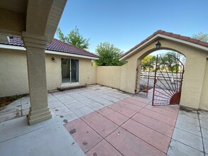 1 Sheckler Cutoff in Fallon, NV - Building Photo - Building Photo