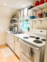 22 Marblehead St, Unit 2 in North Andover, MA - Building Photo - Building Photo