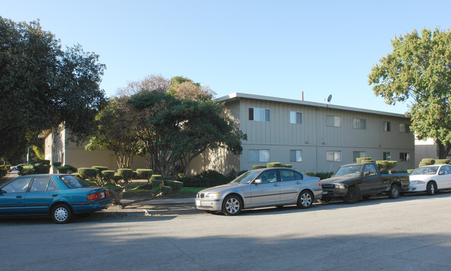 Villa Verde in Sunnyvale, CA - Building Photo - Building Photo