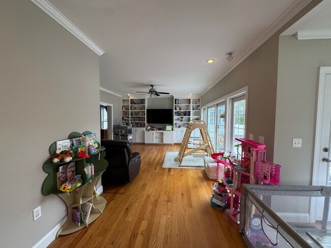 property at 43 Canterbury Rd