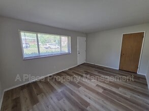 9150 Ramona Ave in St. Louis, MO - Building Photo - Building Photo