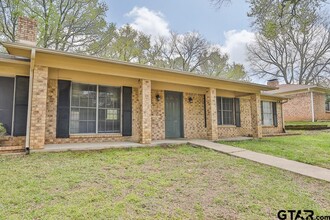 2908 Golden Rd in Tyler, TX - Building Photo - Building Photo