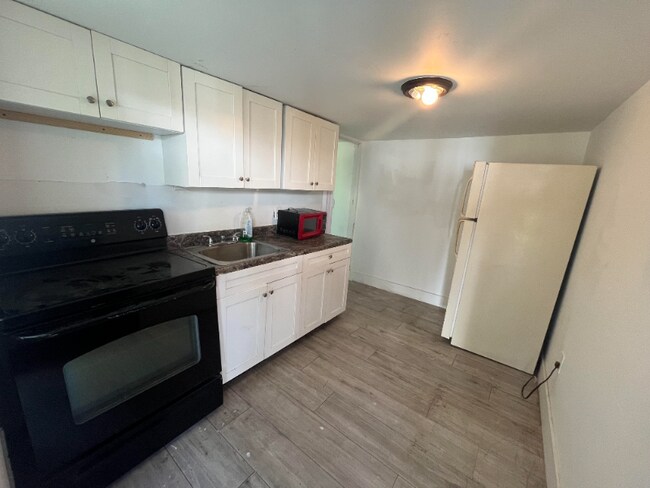 11XX SW 24th Ave-Unit -D in Fort Lauderdale, FL - Building Photo - Building Photo