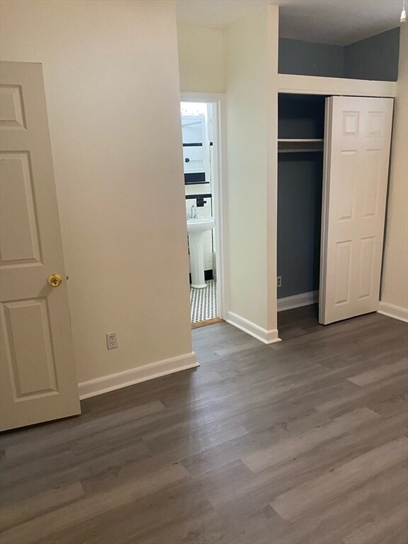 18 Dean Rd, Unit T2 in Brookline, MA - Building Photo - Building Photo