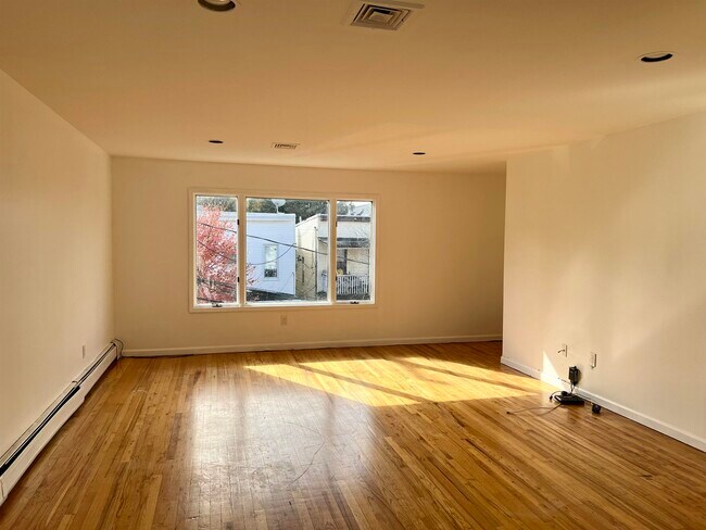 640 38th St in Union City, NJ - Building Photo - Building Photo