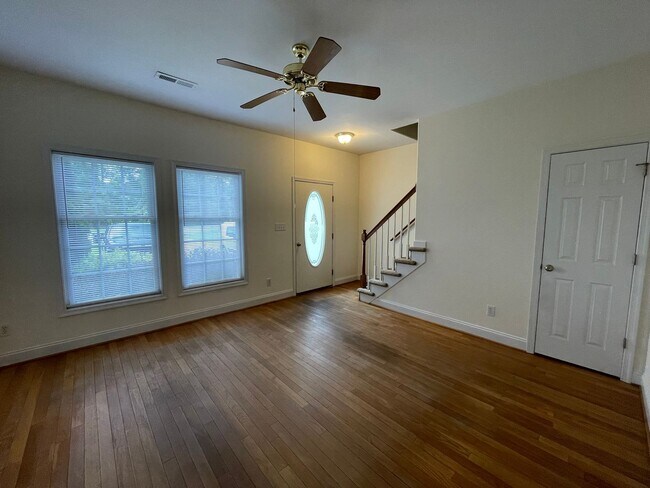 812 Wiggington Rd in Lynchburg, VA - Building Photo - Building Photo