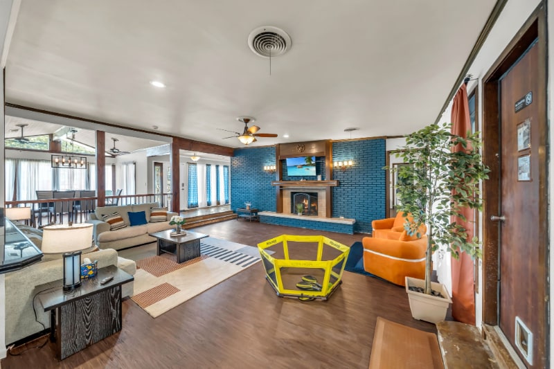 5111 Ashwood Dr in Baytown, TX - Foto de edificio