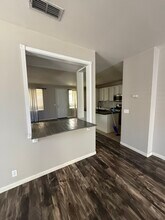 9644 Crisswell Dr in Elk Grove, CA - Building Photo - Building Photo