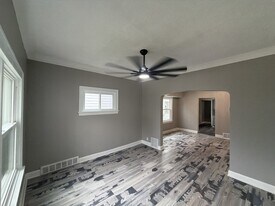 11223 Nelson Ave in Cleveland, OH - Building Photo