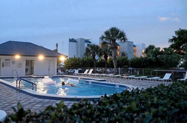 1605 S US Hwy 1, Unit C306 in Jupiter, FL - Foto de edificio - Building Photo