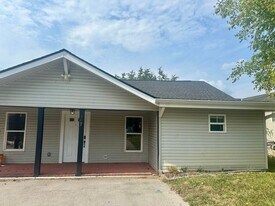 907 Avenue A in Knoxville, TN - Building Photo