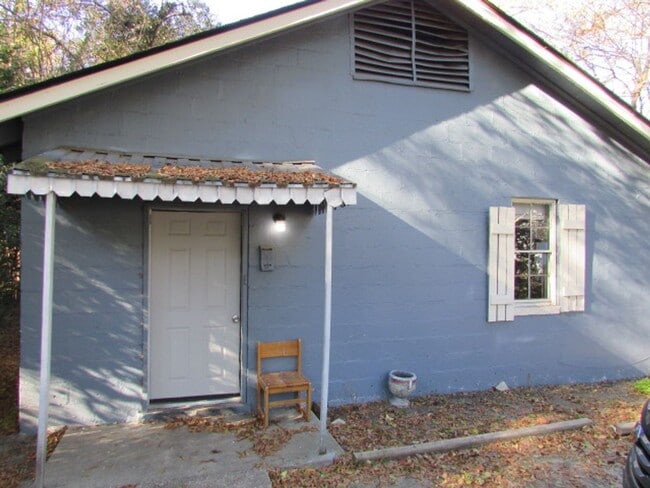 property at 28 Burgess Ct