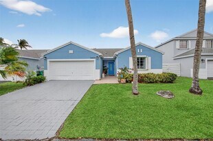 14610 SW 145th Pl in Miami, FL - Building Photo