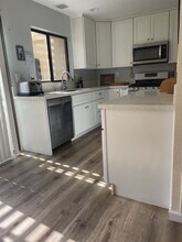 8393 Summerdale Rd in San Diego, CA - Building Photo - Building Photo