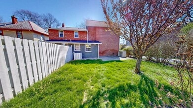 221 Front St in Groveport, OH - Building Photo - Building Photo