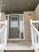 421 White Birch Ave in Waterloo, ON - Building Photo - Building Photo