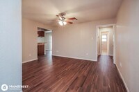 1926 Deerhurst Ln photo'