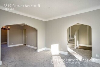 2819 N Girard Ave in Minneapolis, MN - Building Photo - Building Photo