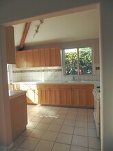 604 Boccaccio Ave in Venice, CA - Foto de edificio - Building Photo