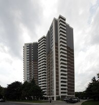 Helliwell Place in Toronto, ON - Building Photo