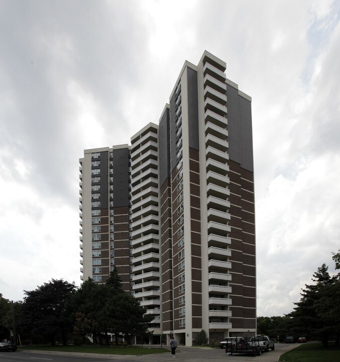 Helliwell Place in Toronto, ON - Building Photo