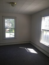 193 W Broadway, Unit #1 in Bangor, ME - Building Photo - Building Photo
