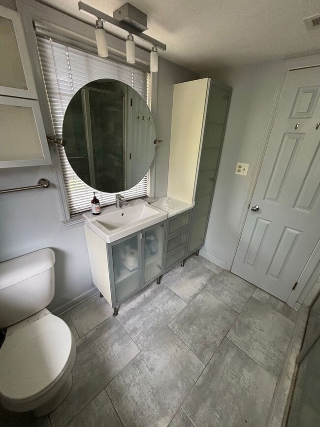 532 E Pensacola St in Tallahassee, FL - Building Photo - Building Photo