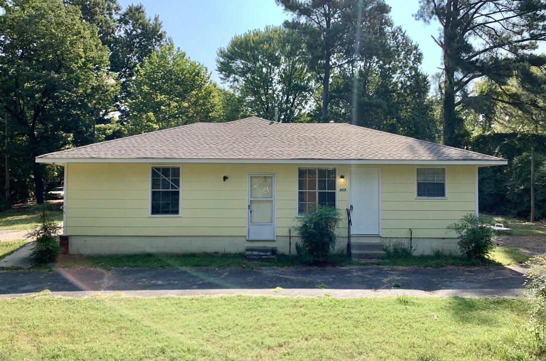 409 Walnut St, Unit 1 in Jacksonville, AR - Building Photo