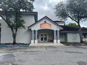 8335 SW 152nd Ave in Miami, FL - Building Photo - Building Photo