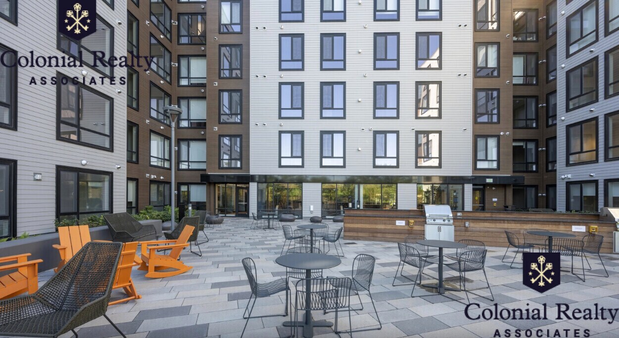 1550 Soldiers Field Rd in Boston, MA - Building Photo