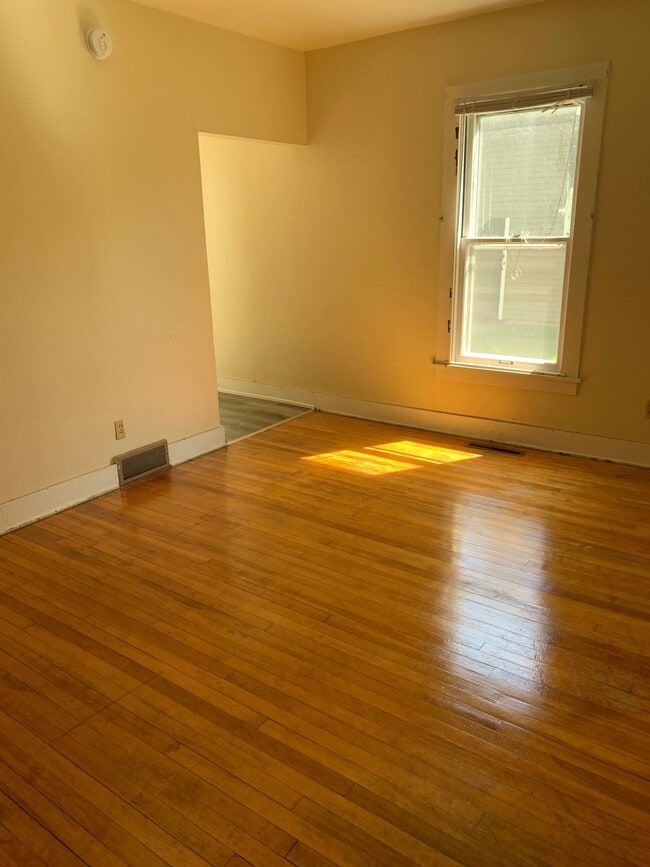 714 Niagara St in Eau Claire, WI - Building Photo - Building Photo