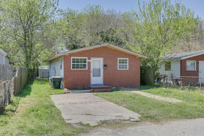 property at 14 Hopkins St