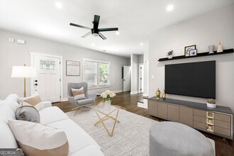 1382 Westboro Dr SW in Atlanta, GA - Building Photo - Building Photo