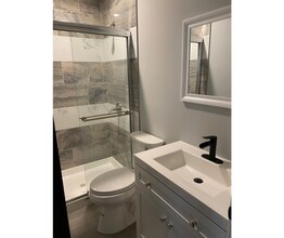 4319 Kenwood Ave in Baltimore, MD - Building Photo - Building Photo