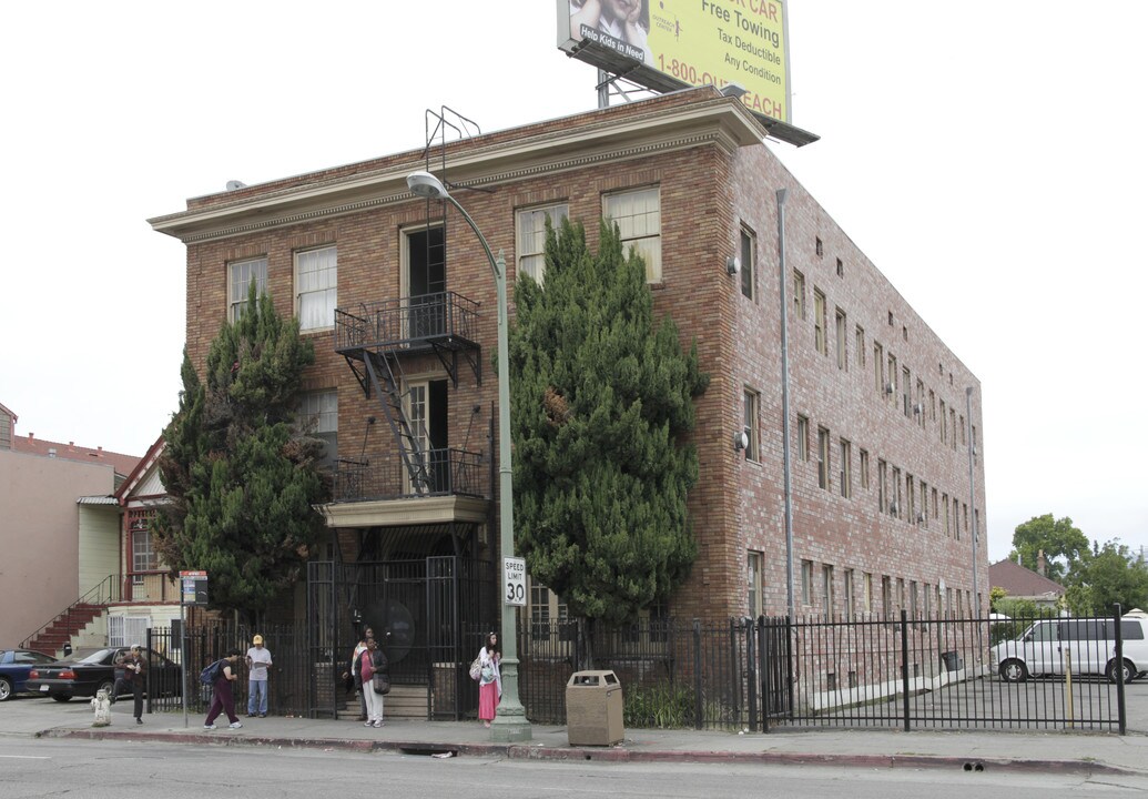 Fruitvale Studios in Oakland, CA - Building Photo