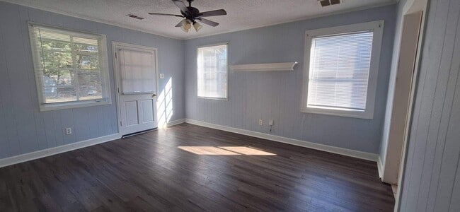 4095 Wales Ave in Memphis, TN - Building Photo - Building Photo