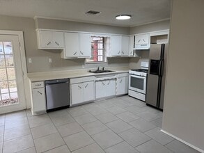 3012 Gaines St in Bossier City, LA - Building Photo - Building Photo