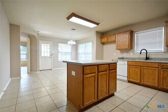 2489 Medina Dr in New Braunfels, TX - Building Photo - Building Photo
