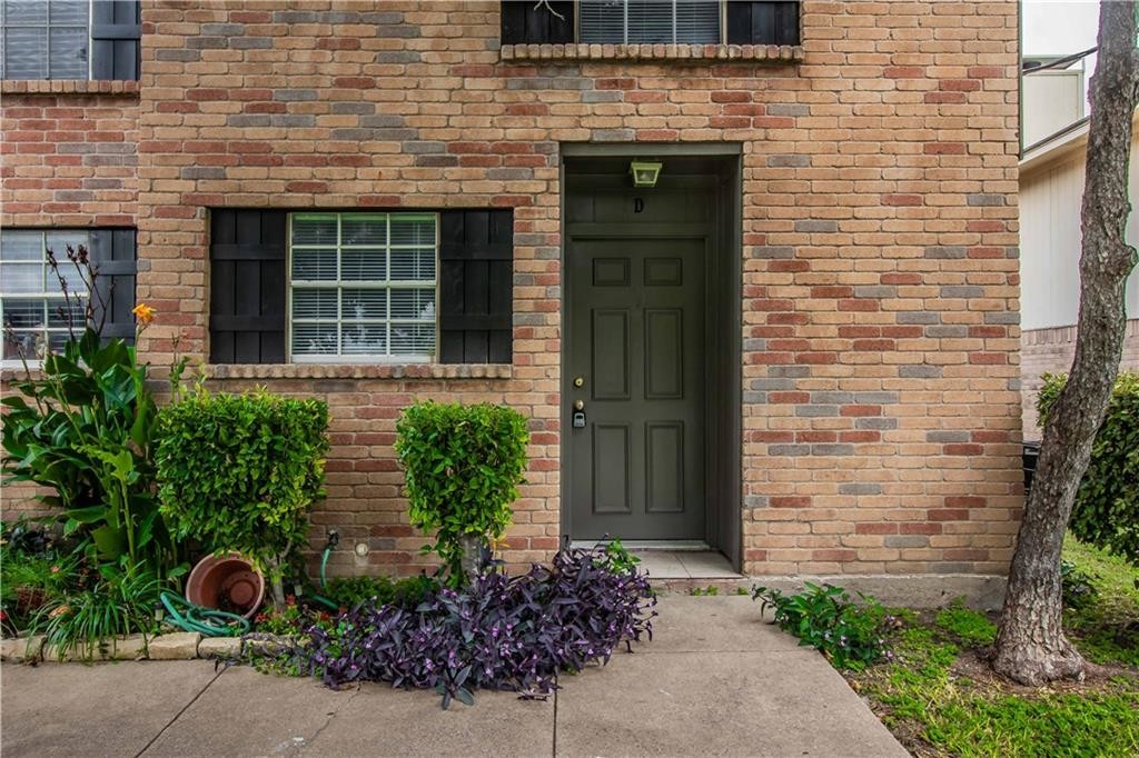 7604 Chapin Rd in Fort Worth, TX - Building Photo