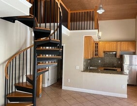 1266 61st St in Emeryville, CA - Building Photo - Building Photo
