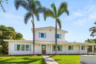 6270 Marlin Dr in Coral Gables, FL - Building Photo - Building Photo